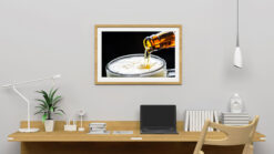 Glas med kall ÖL på gång - Bild 4