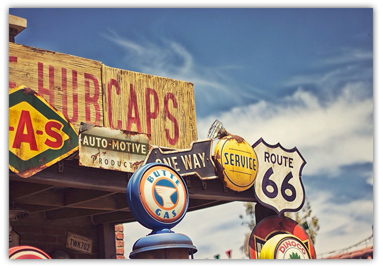 Retro Route 66 Tank station