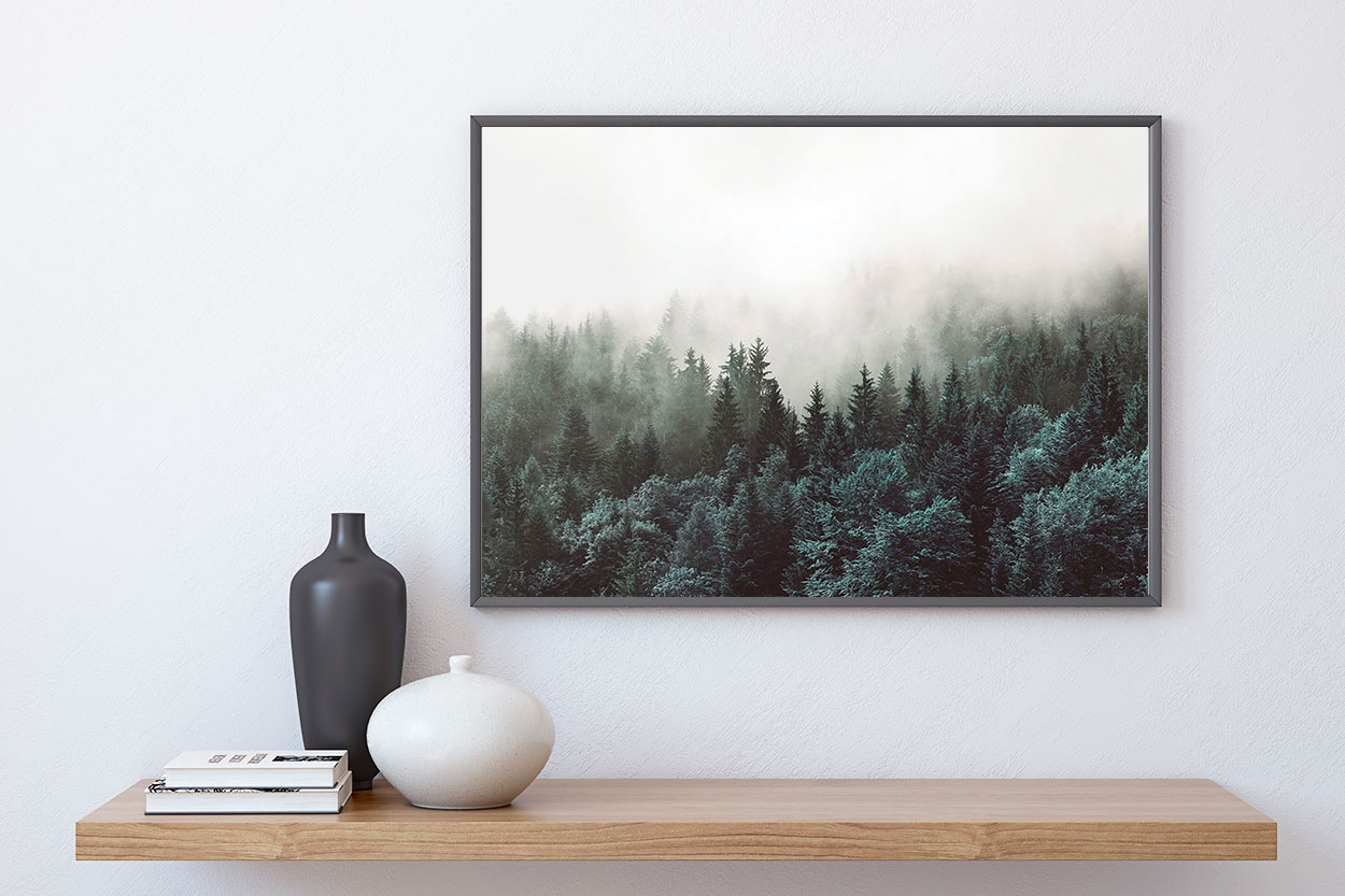 SKOG I DIMMAN poster 50x70cm